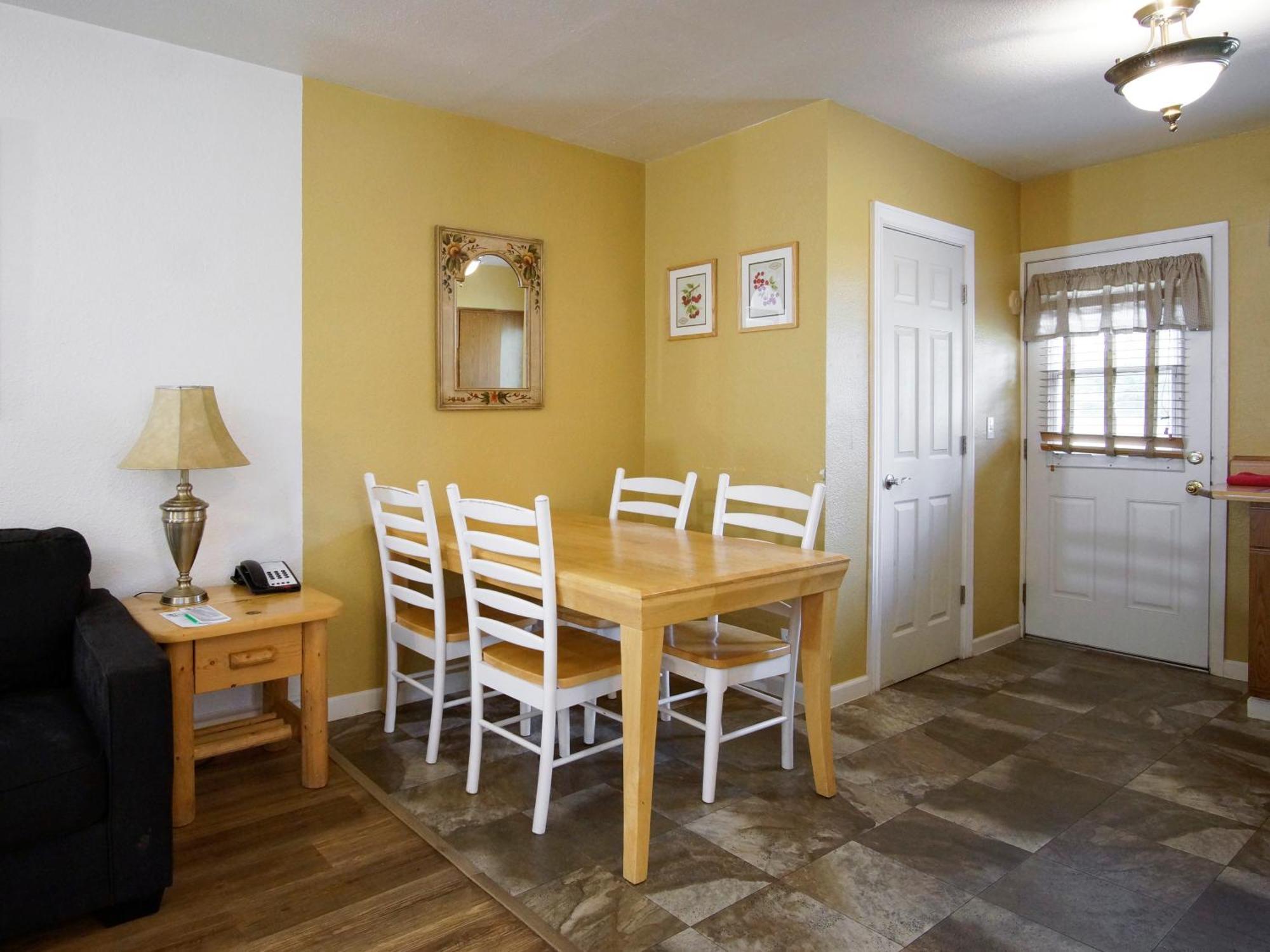 Green Gables Motel & Suites Burney 외부 사진