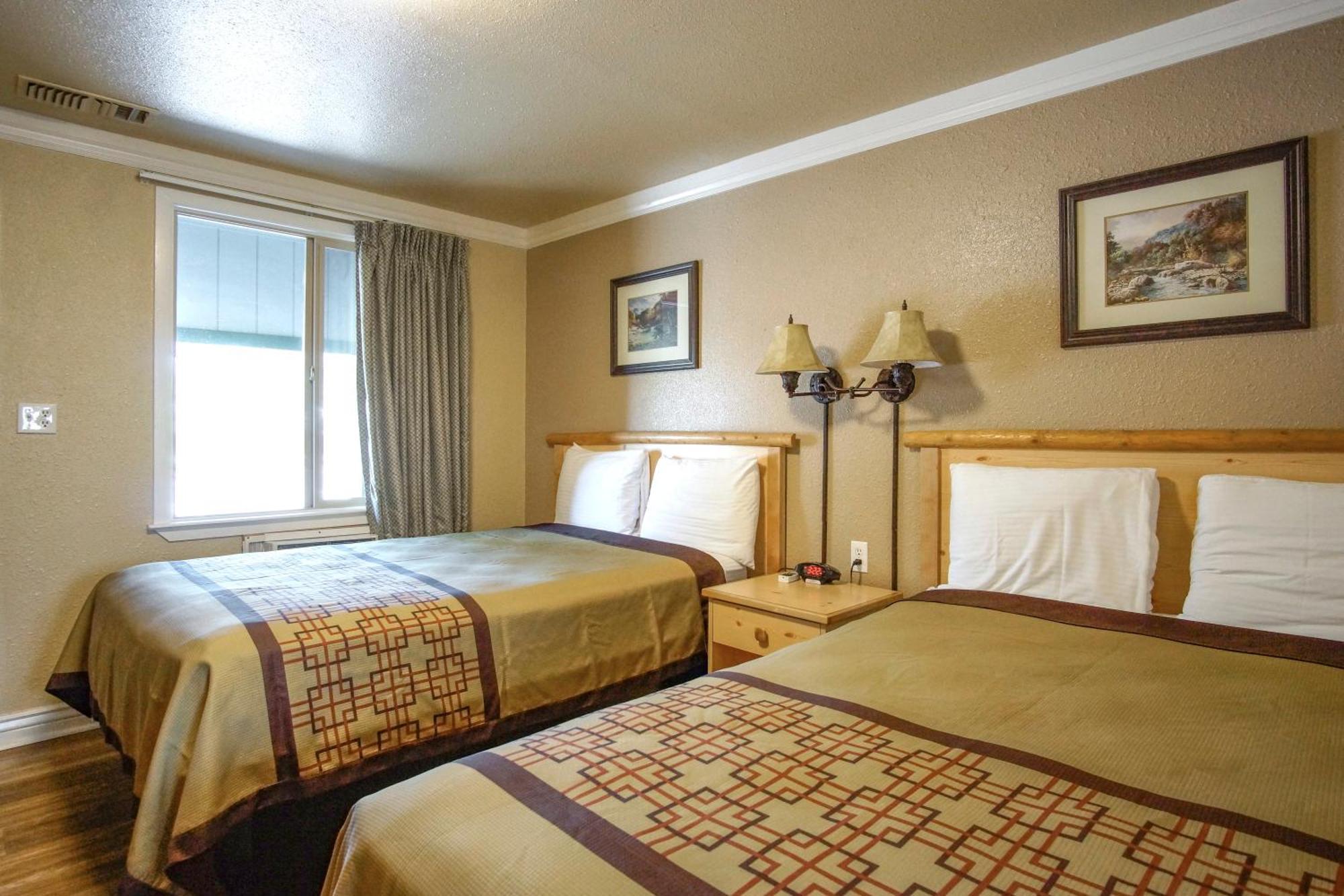 Green Gables Motel & Suites Burney 외부 사진