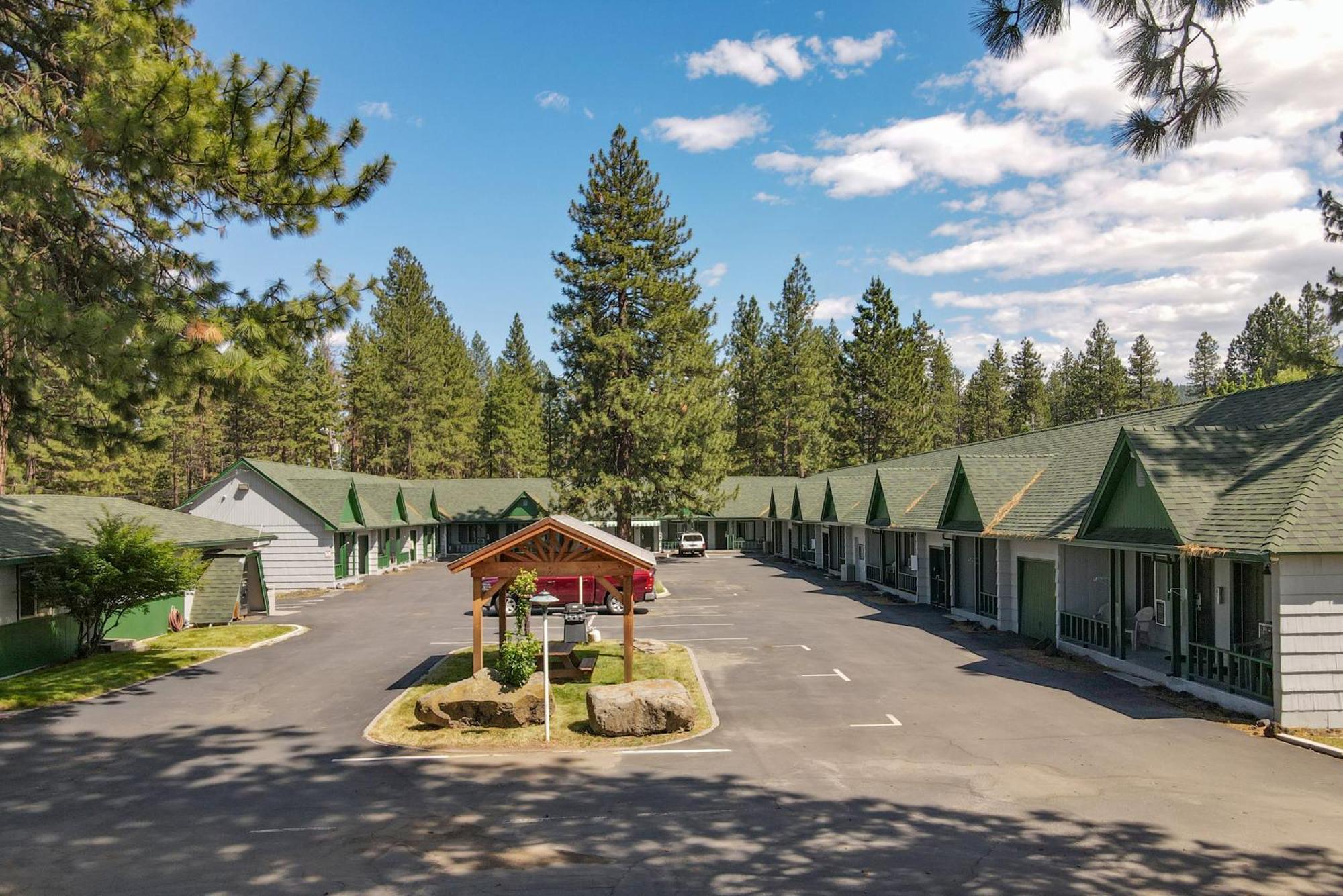 Green Gables Motel & Suites Burney 외부 사진