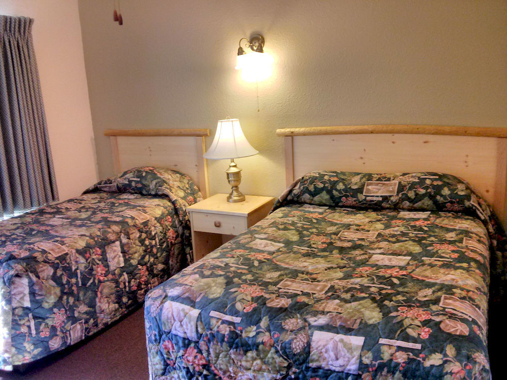 Green Gables Motel & Suites Burney 외부 사진