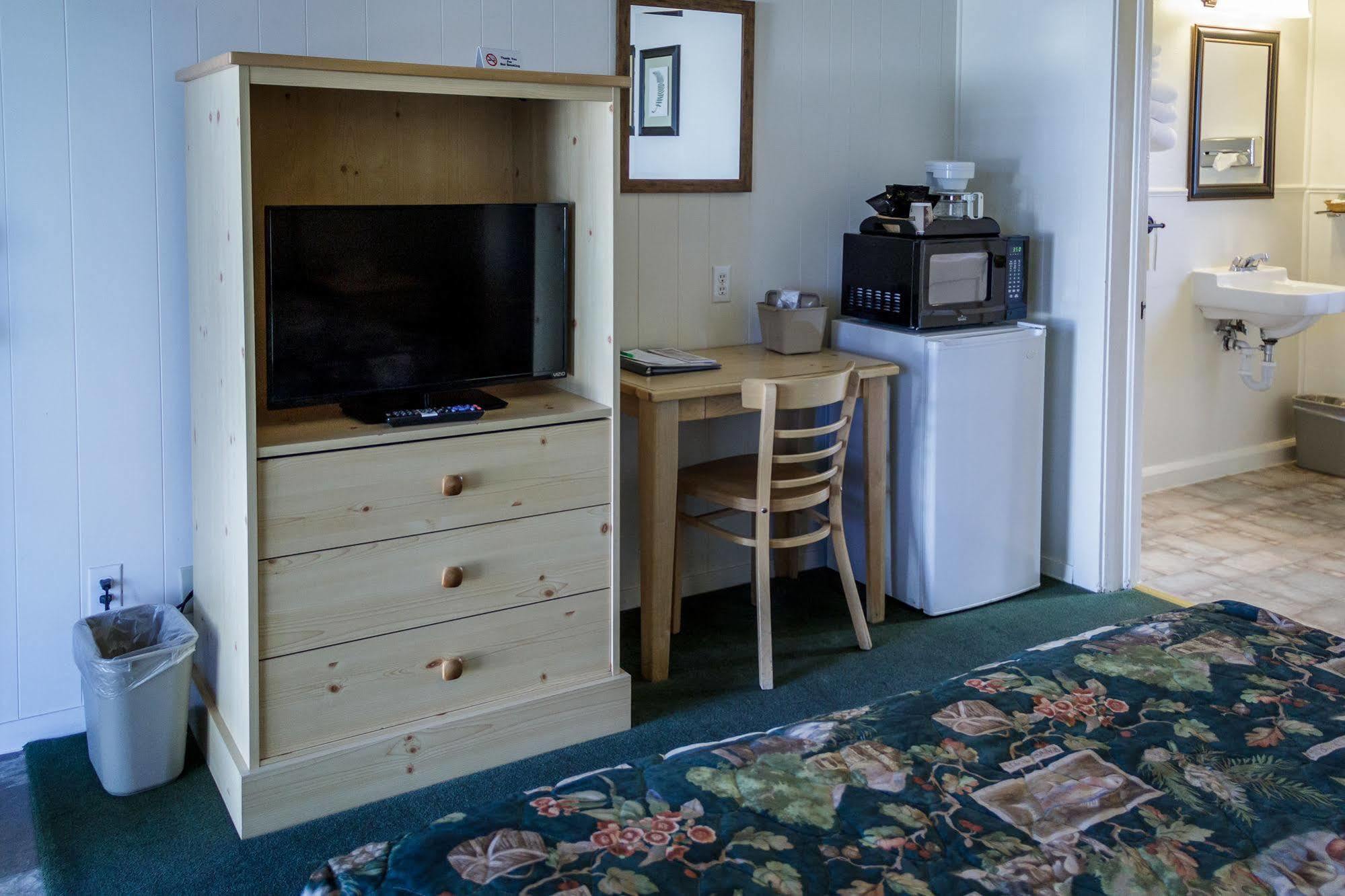Green Gables Motel & Suites Burney 외부 사진