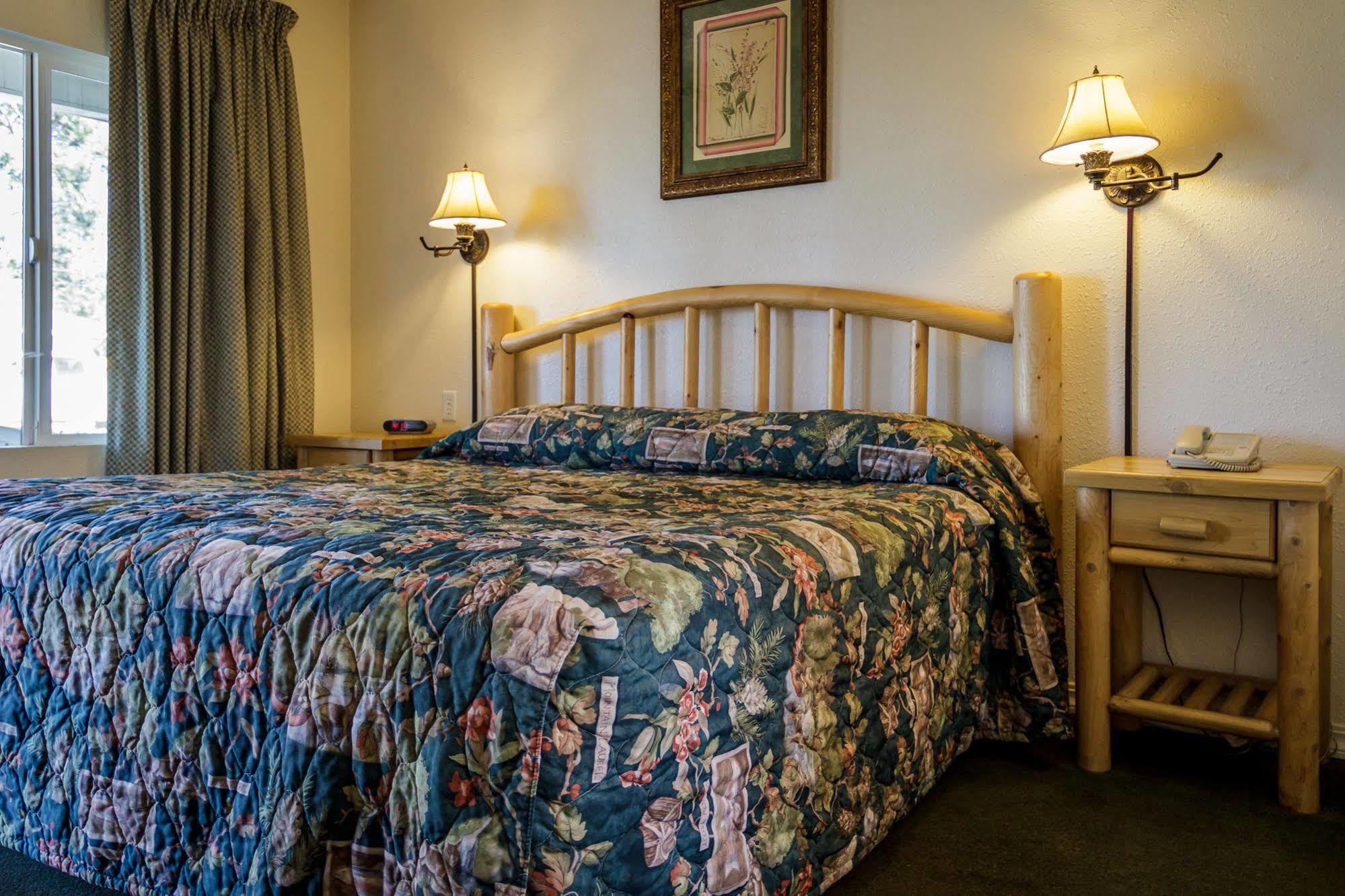 Green Gables Motel & Suites Burney 외부 사진