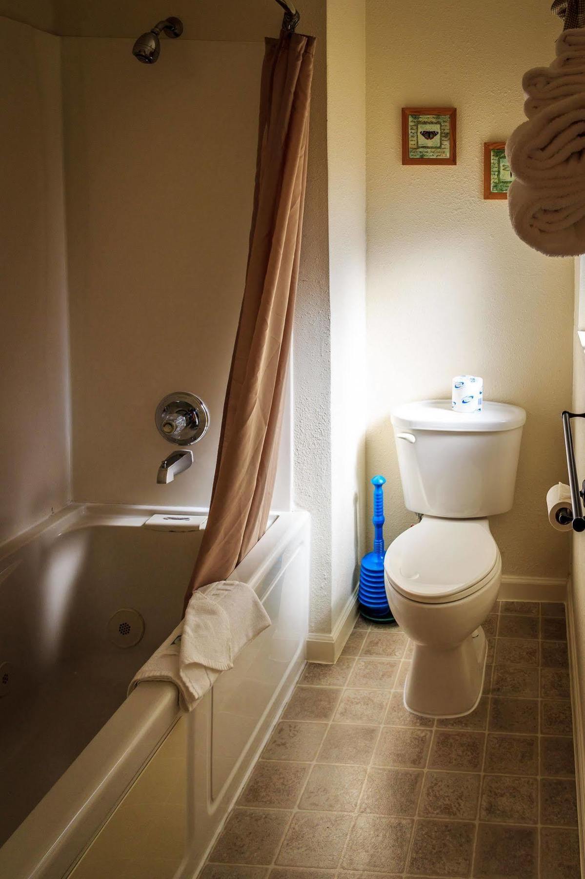 Green Gables Motel & Suites Burney 외부 사진